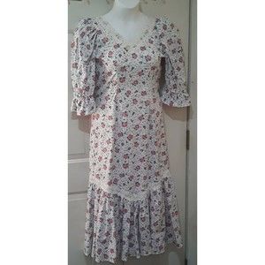 Vintage Dress, Especially For You Floral Hippie Boho  Lace Hawaiian Prairie